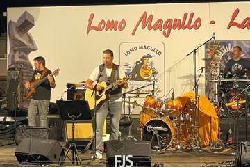 Concierto de tres bandas en la Plaza de Las Nieves en Lomo Magullo/Francisco Javier Santana.